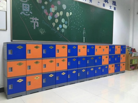学生塑料书包柜